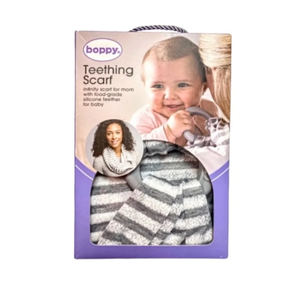 New In Box Boppy Gray & White Infinity Teething Scarf - Picture 2 of 13